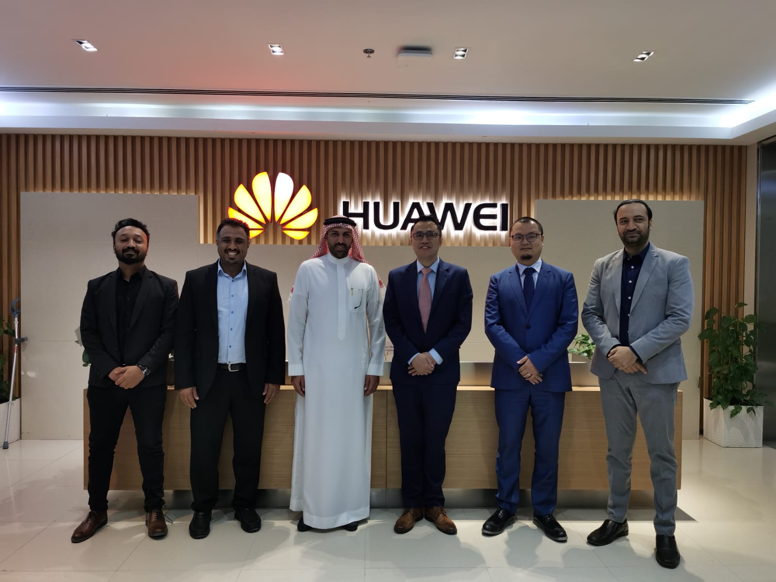 Green Innova and Huawei Announce Strategic Partnership for Sustainable Energy Solutions